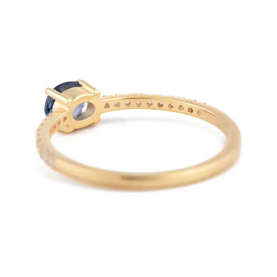 Divine Sapphire and Diamond Ring
