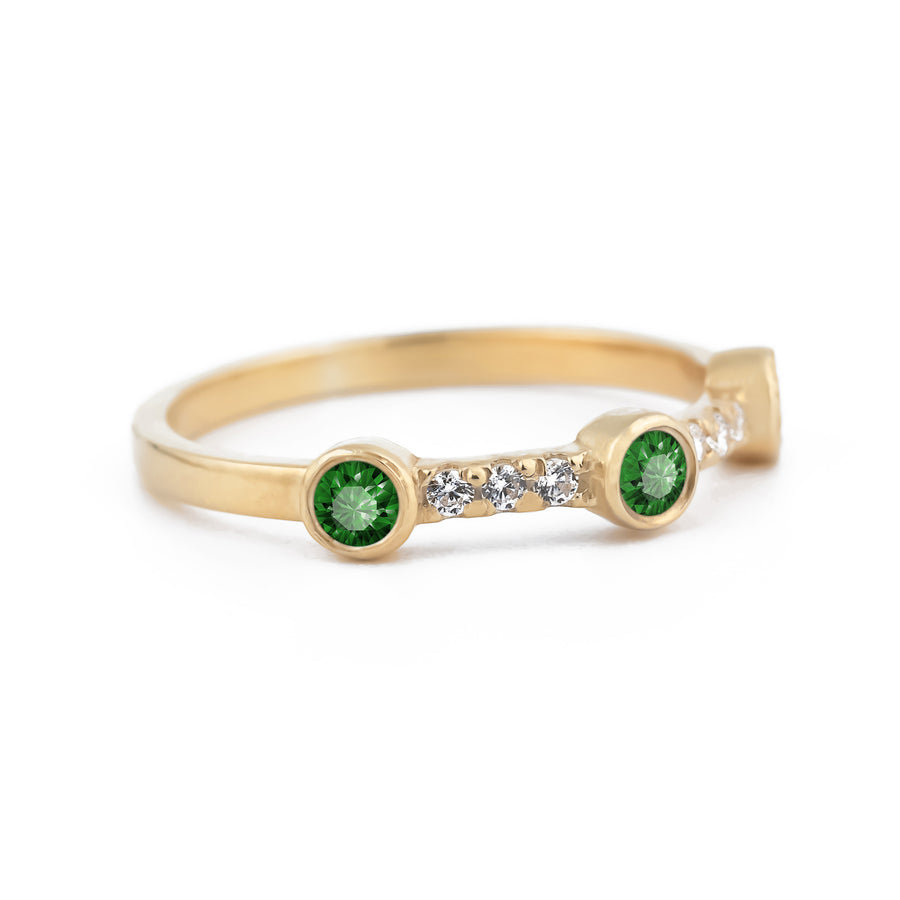 Sunlit Emerald Ring