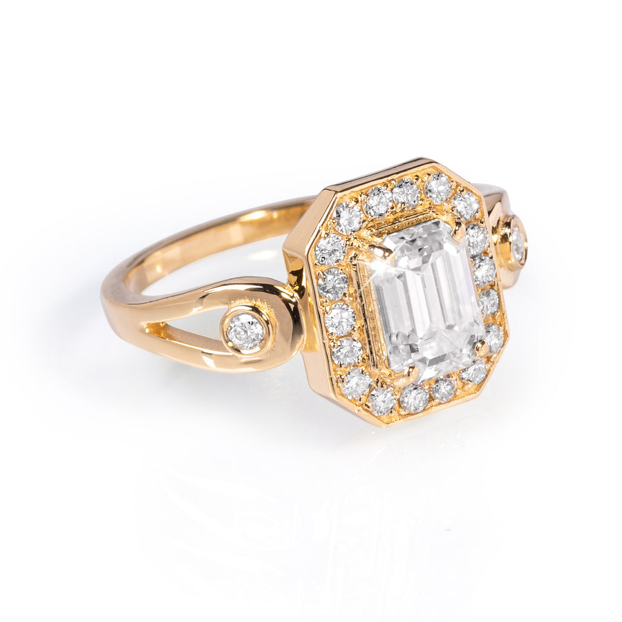 Ray Lab Diamond Ring