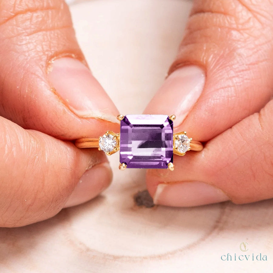 Square Amethyst Gold Ring