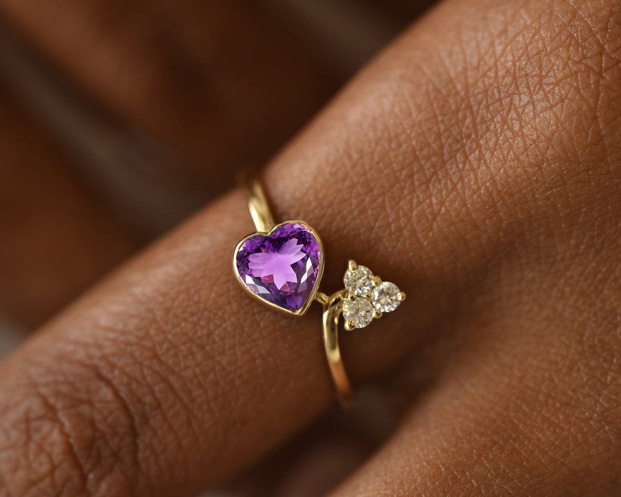 Hoary Heart Amethyst Ring
