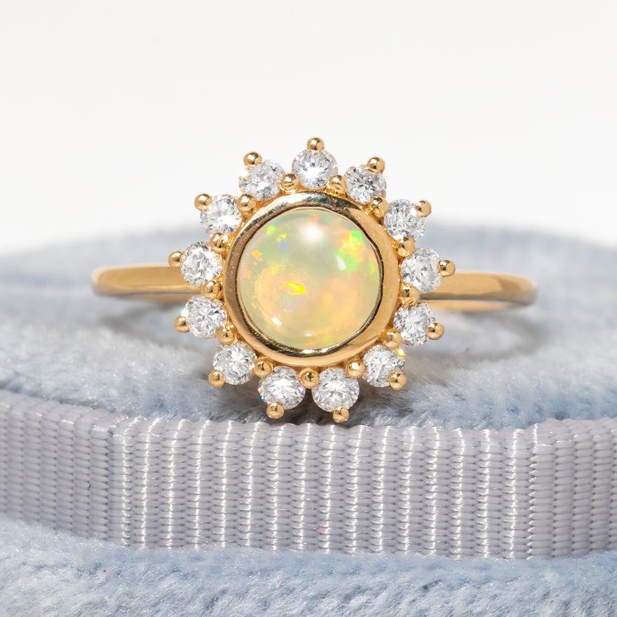Sunny Opal Gold Ring