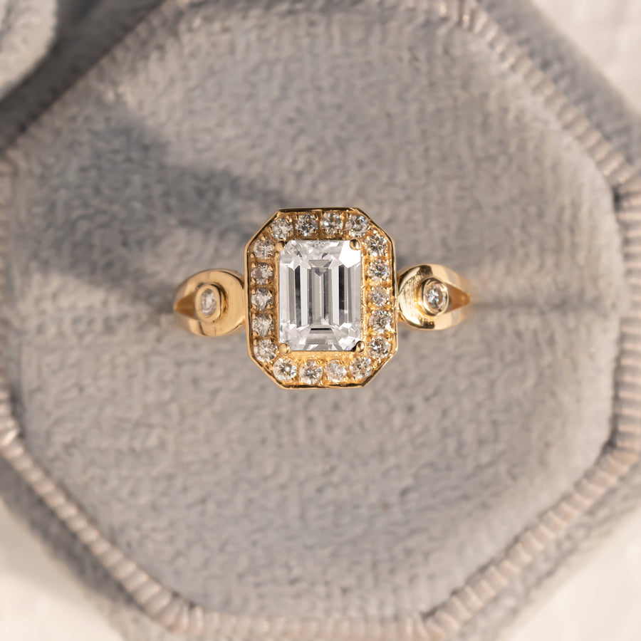 Ray Lab Diamond Ring