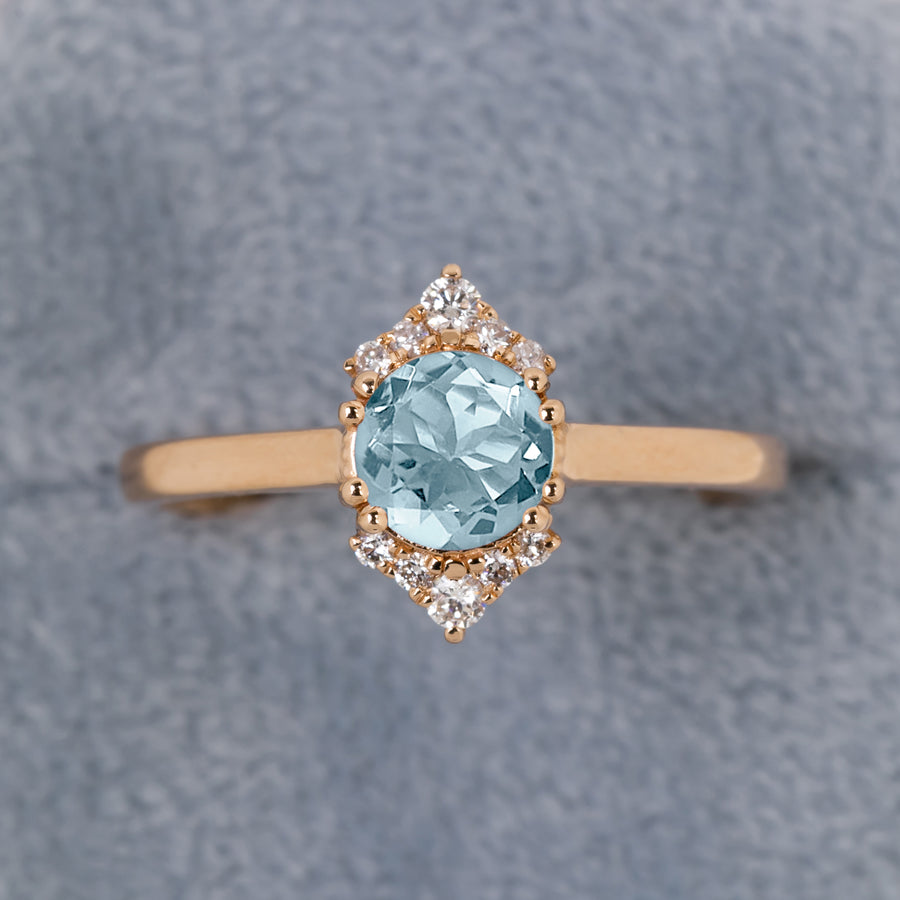 Amour Aquamarine Ring
