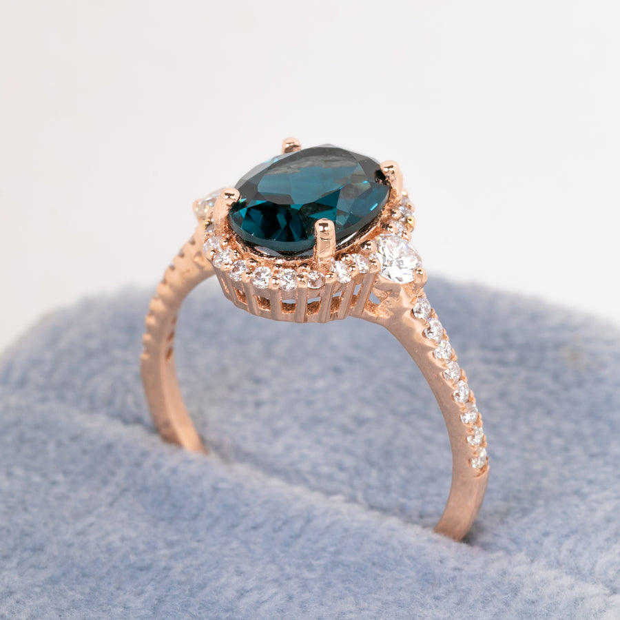 Lady London Blue Topaz Ring