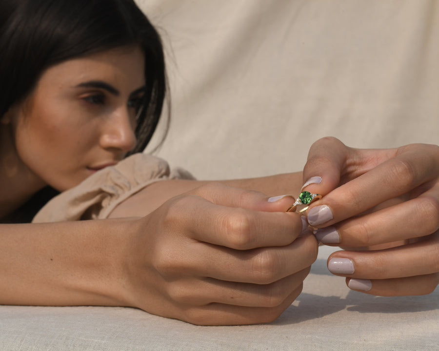 Fine jewelry ring with green tourmaline and diamonds