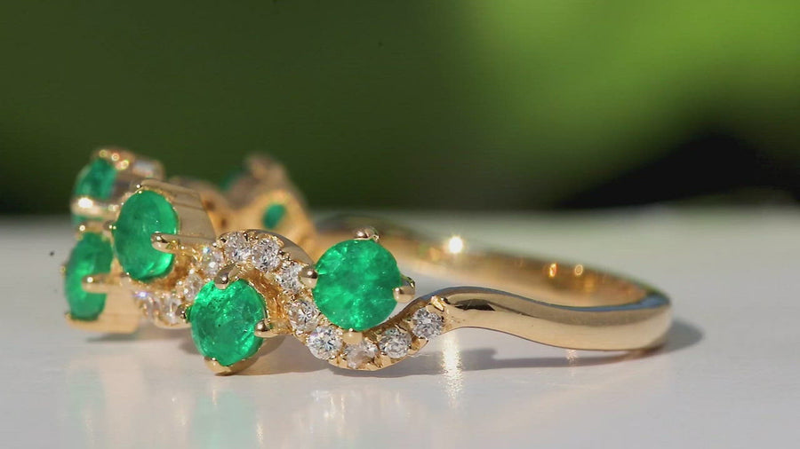 Winding Emerald Ring