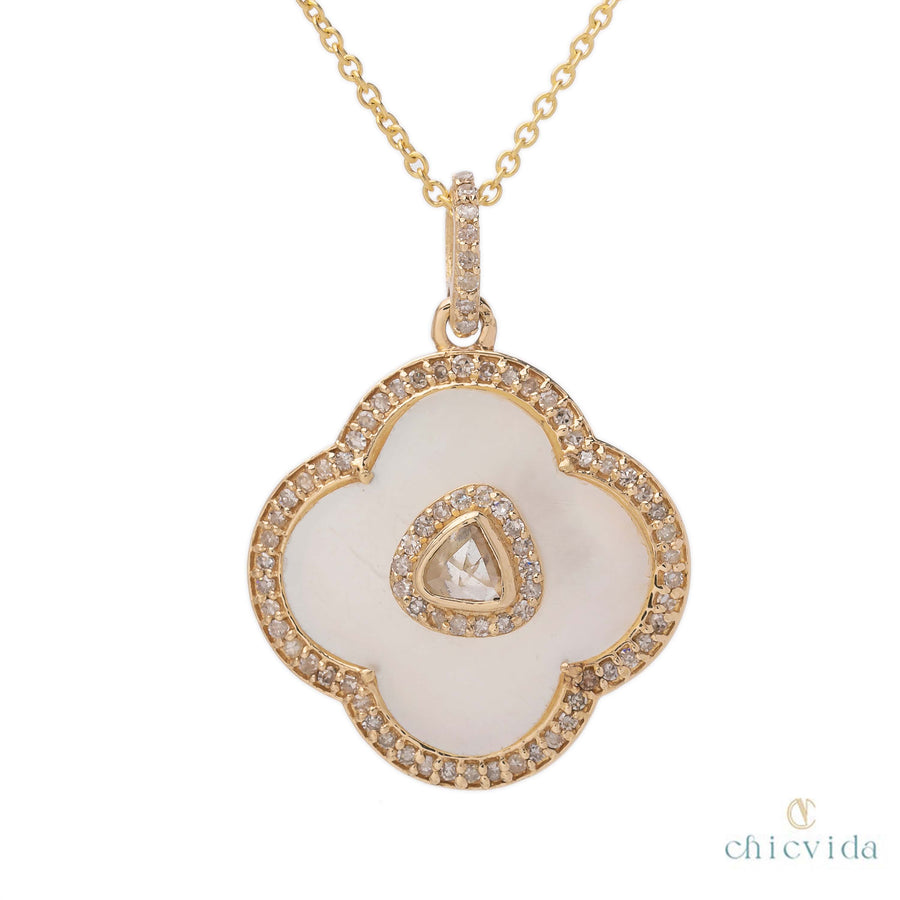 Clover Mother of Pearl Gold Pendant