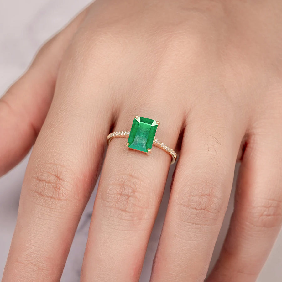 Tessa Emerald Ring