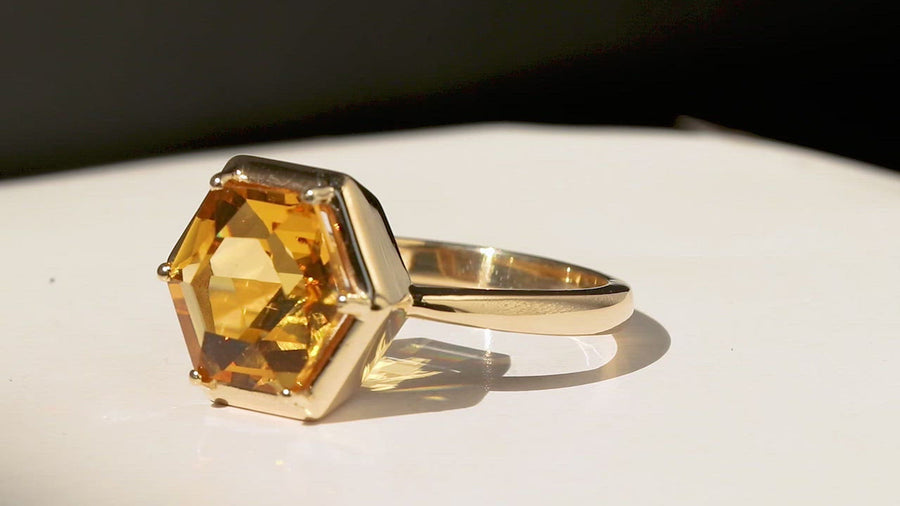 Hexad Citrine Gold Ring