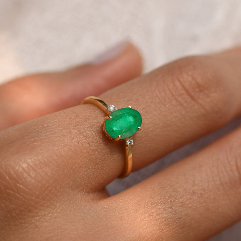 Three Stone Emerald Diamond Ring