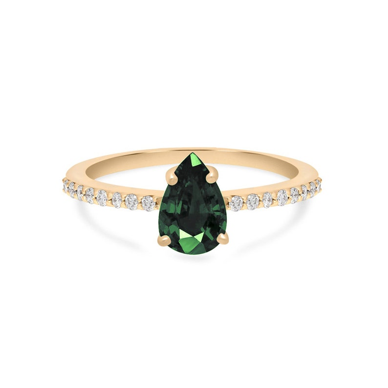 Diva Ring with Green Tourmaline