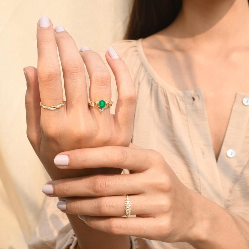 Diadem Emerald Ring