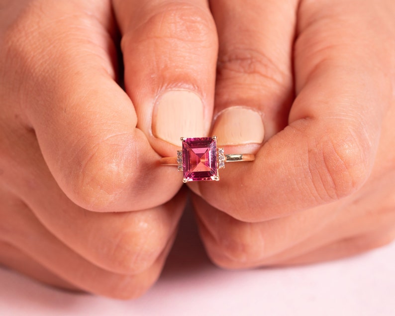 Twee Pink Tourmaline Ring